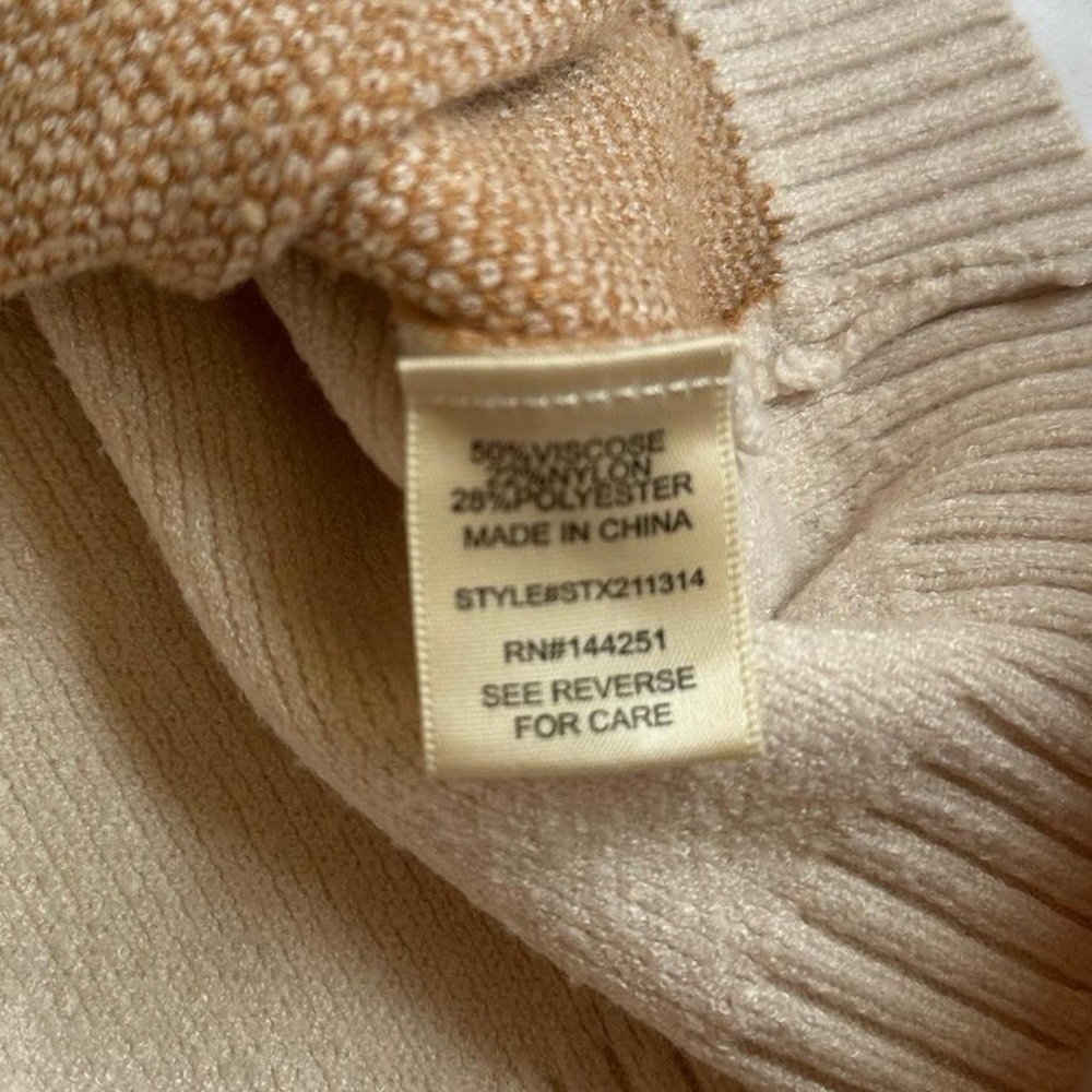 SWEATER BUNDLE - Two Retro 70's Inspired Academia Sweaters - Size Medium - Picture 8 of 15